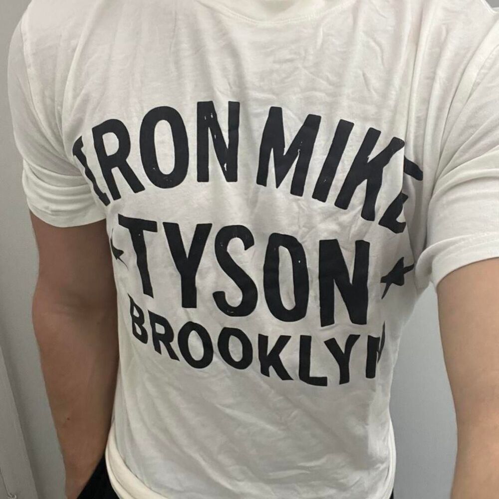 Under-armour Men's White T-shirt